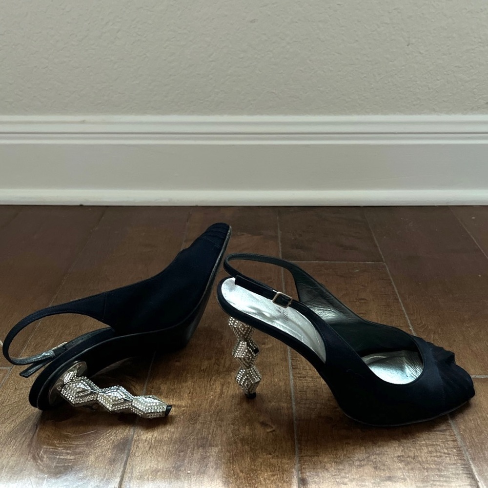 Stuart Weitzman Heels | Black and Silver
